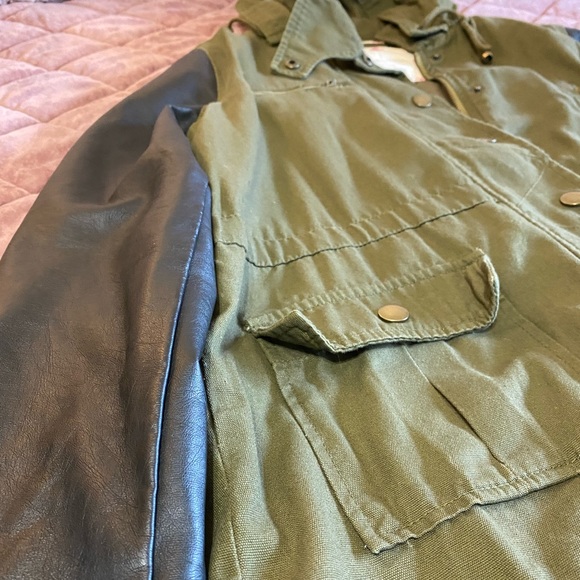 Sound & Matter Anorak Jacket - Picture 2 of 9